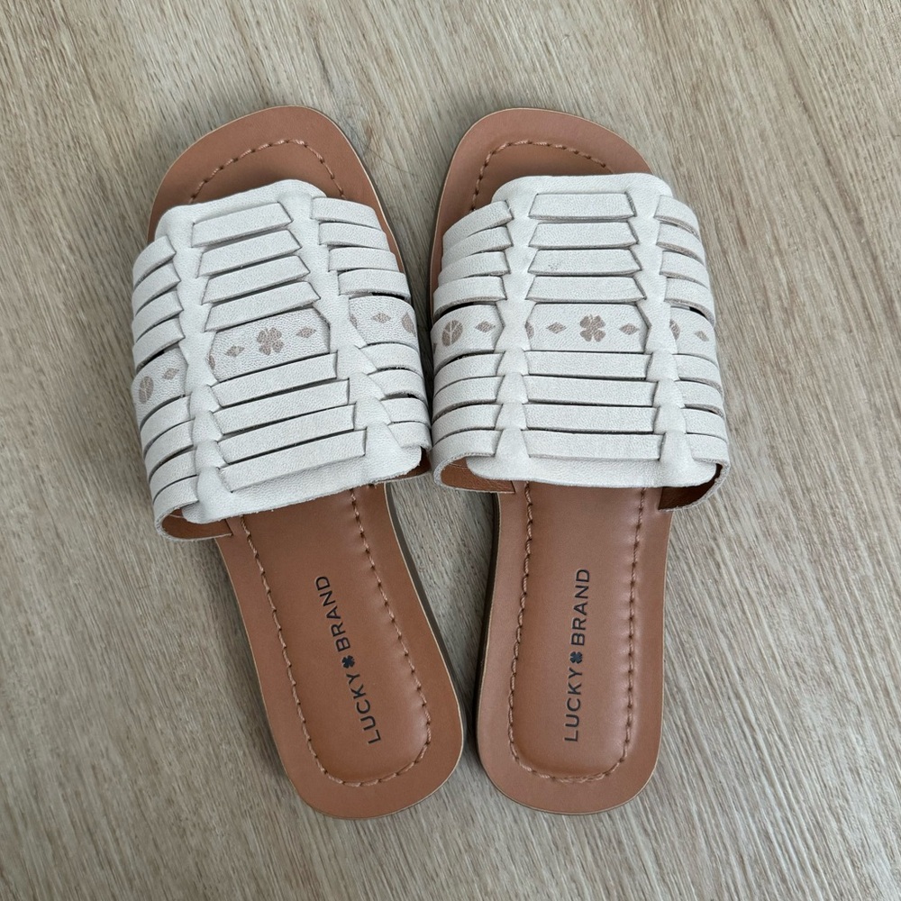 Lucky Brand Sandals